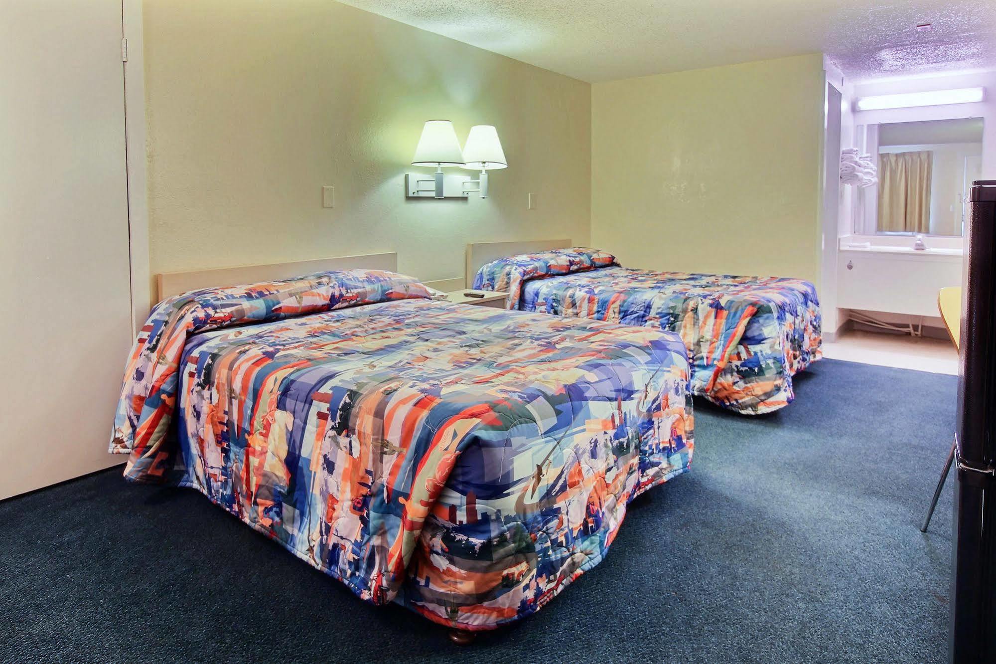 Motel 6 Palm Bay Exteriör bild